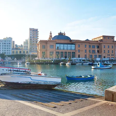 Apartament Domus Athena *