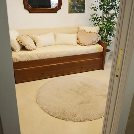 Apartament Domus Athena Bari